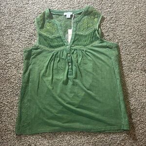 Sundance Green Lace Accent Blouse